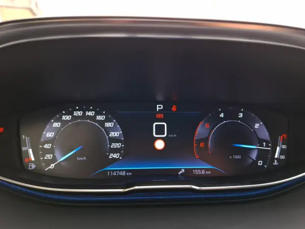 Peugeot 3008 1.5 BlueHDi GT Line EAT8 26
