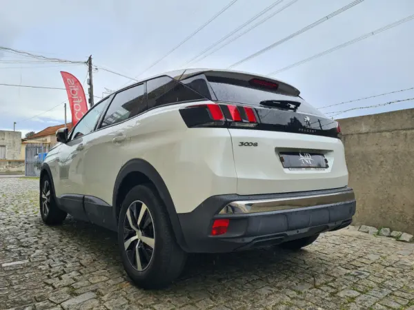 Peugeot 3008 1.6 BlueHDi Allure EAT6 2