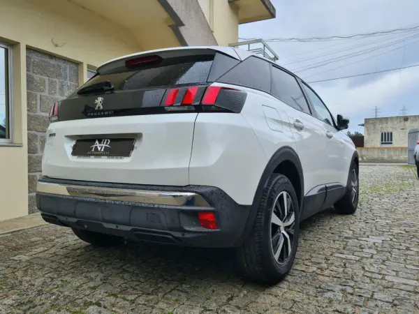 Peugeot 3008 1.6 BlueHDi Allure EAT6 4