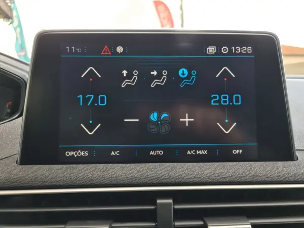 Peugeot 3008 1.6 BlueHDi Allure EAT6 25