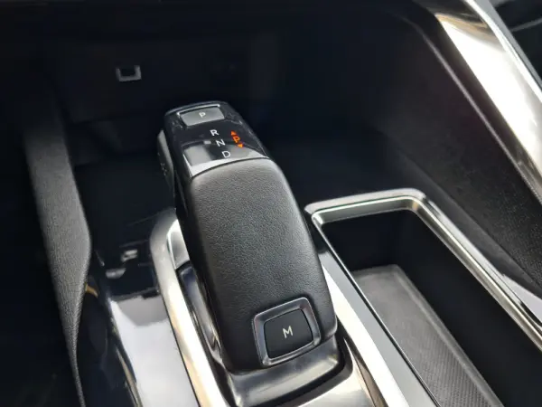 Peugeot 3008 1.6 BlueHDi Allure EAT6 30