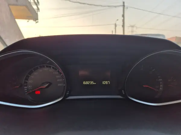 Peugeot 308 1.6 BlueHDi Style 20