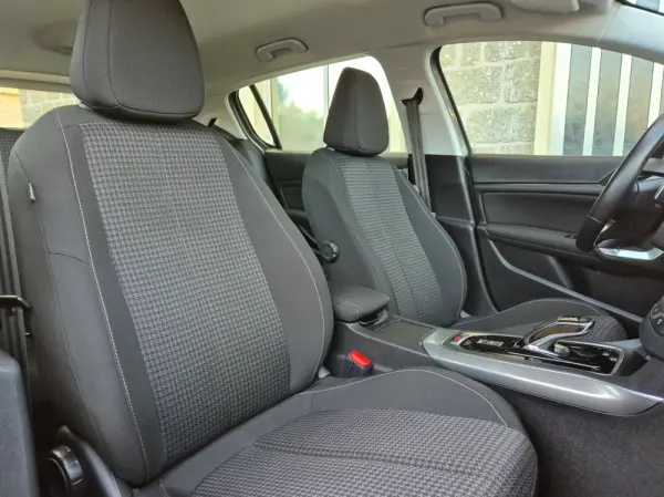 Peugeot 308 1.5 BlueHDi Active EAT8 11