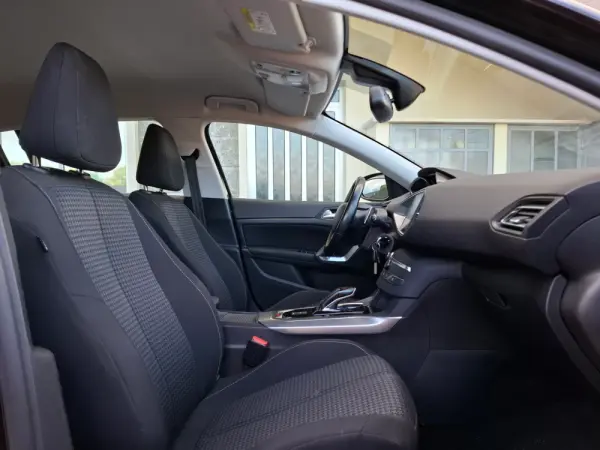Peugeot 308 1.5 BlueHDi Active EAT8 11
