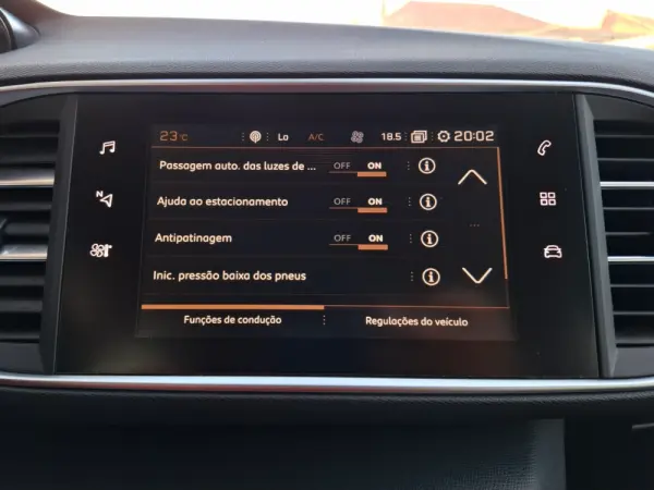 Peugeot 308 1.5 BlueHDi Active EAT8 29