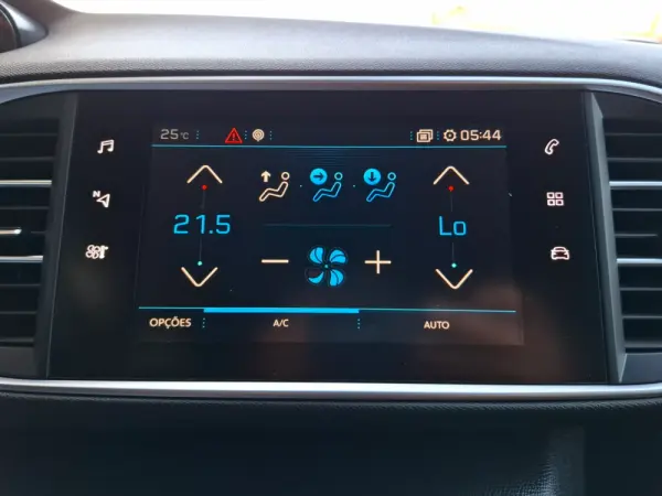 Peugeot 308 SW 1.5 BlueHDi GT Line EAT8 29