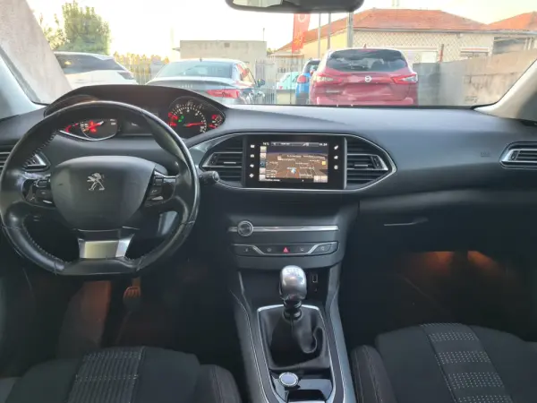 Peugeot 308 SW 1.6 BlueHDi Allure J17 17