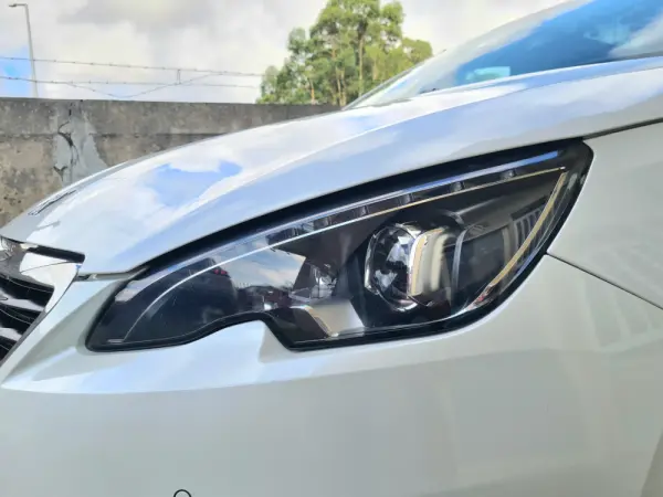 Peugeot 308 SW 1.6 BlueHDi Allure 8