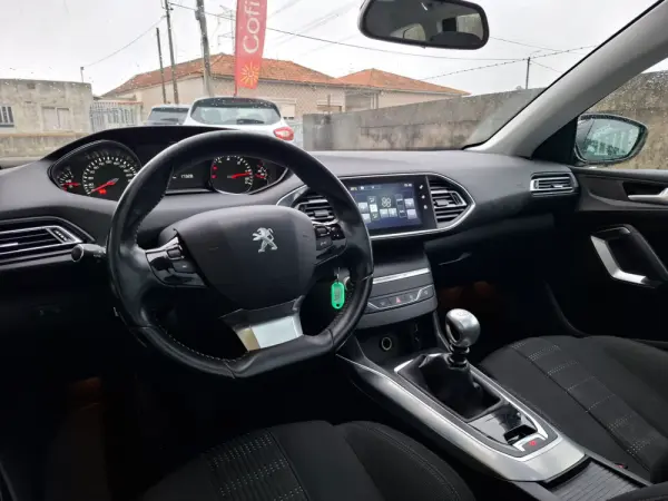 Peugeot 308 SW 1.6 BlueHDi Allure 16