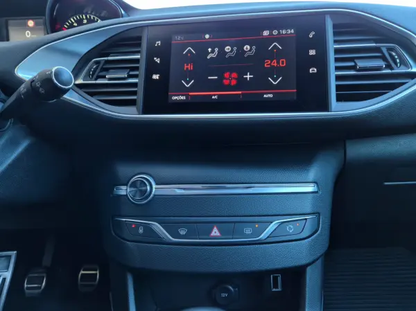 Peugeot 308 SW 1.5 BlueHDi GT Line 27