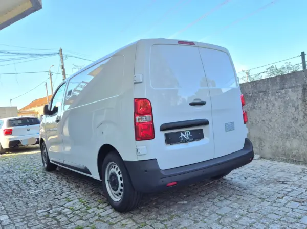 Peugeot Expert Outro 2