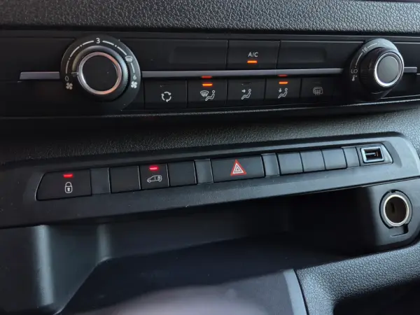 Peugeot Expert Outro 33