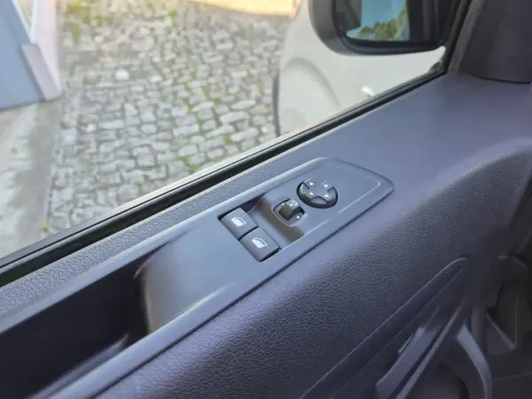 Peugeot Expert Outro 36