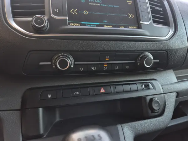 Peugeot Expert Outro 25
