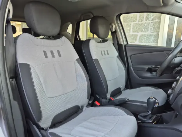 Renault Captur 1.2 TCe Exclusive EDC 10