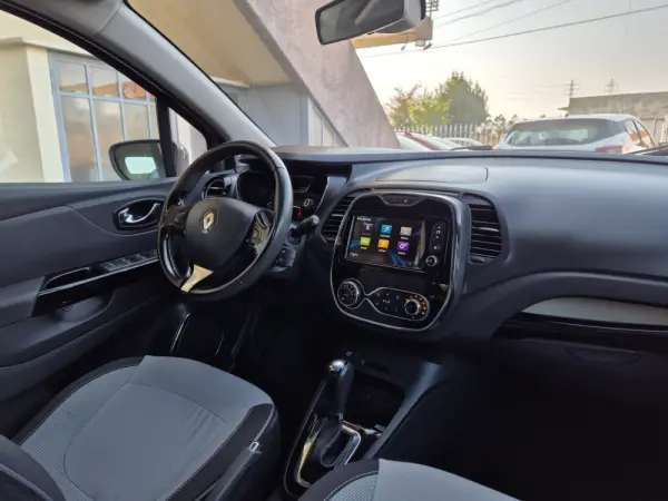 Renault Captur 1.2 TCe Exclusive EDC 16