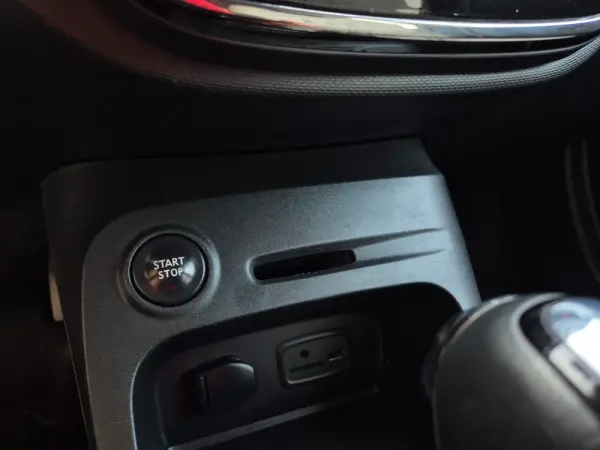 Renault Captur 1.2 TCe Exclusive EDC 30