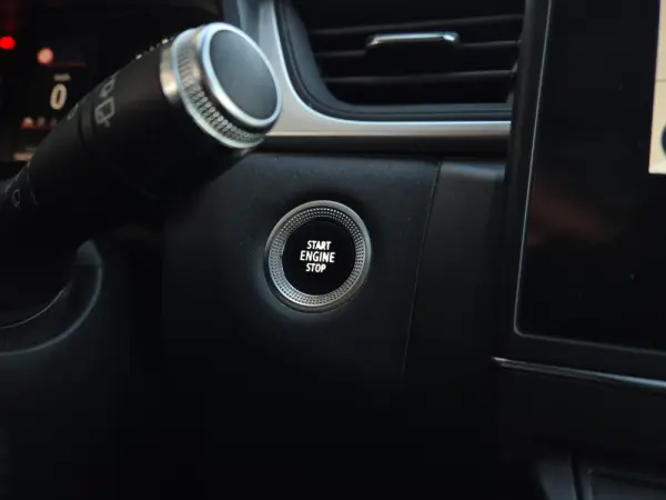 Renault Captur 1.5 dCi Exclusive 22
