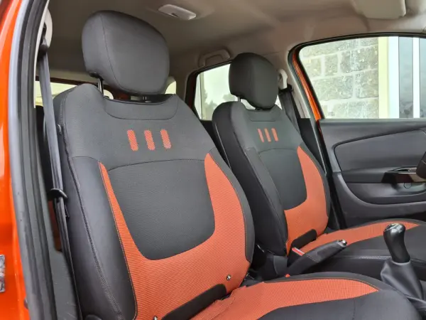Renault Captur 1.5 dCi Exclusive 10