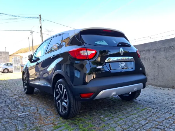Renault Captur 1.5 dCi Exclusive 3