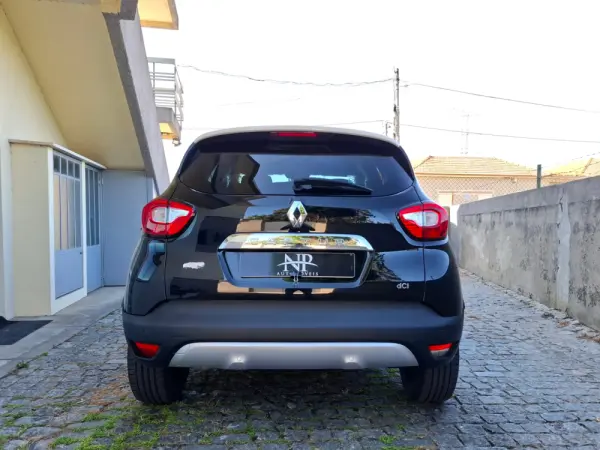 Renault Captur 1.5 dCi Exclusive 4