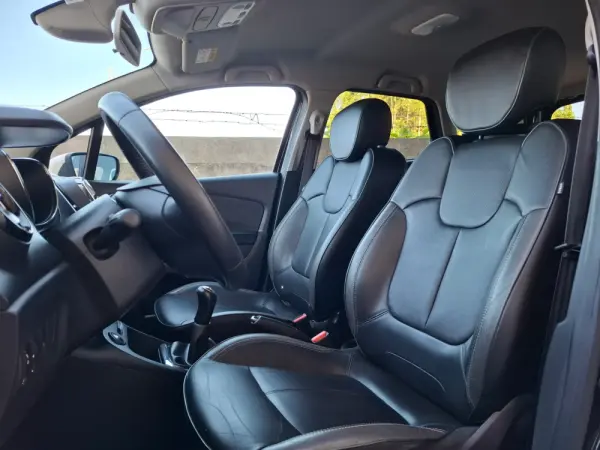 Renault Captur 1.5 dCi Exclusive 14