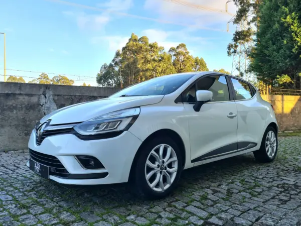 Renault Clio ENERGY dCi 110 Start & Stop INTENS 1