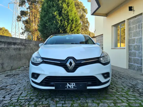 Renault Clio ENERGY dCi 110 Start & Stop INTENS 6