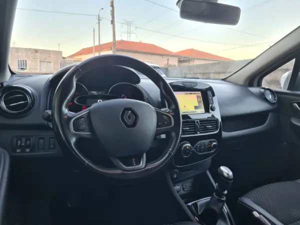 Renault Clio ENERGY dCi 110 Start & Stop INTENS 13