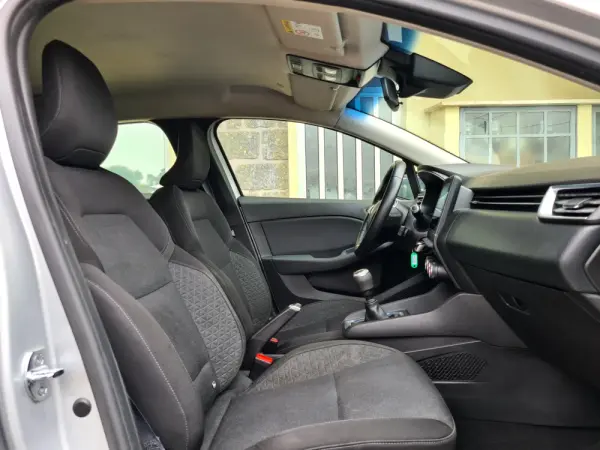 Renault Clio 1.5 Blue dCi Intens 10