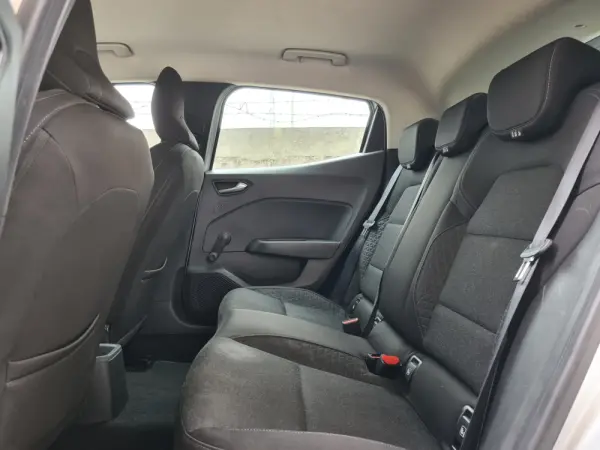 Renault Clio 1.5 Blue dCi Intens 12