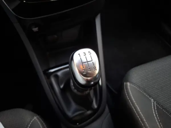 Renault Clio 1.5 dCi Zen 27