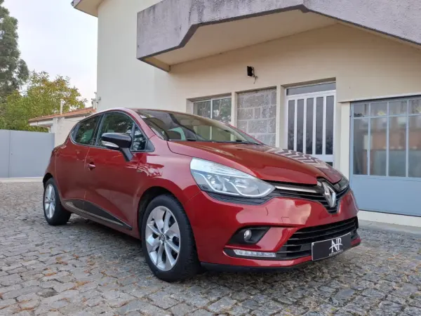Renault Clio 1.5 dCi Dynamique S 5