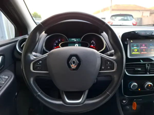Renault Clio 1.5 dCi Dynamique S 18