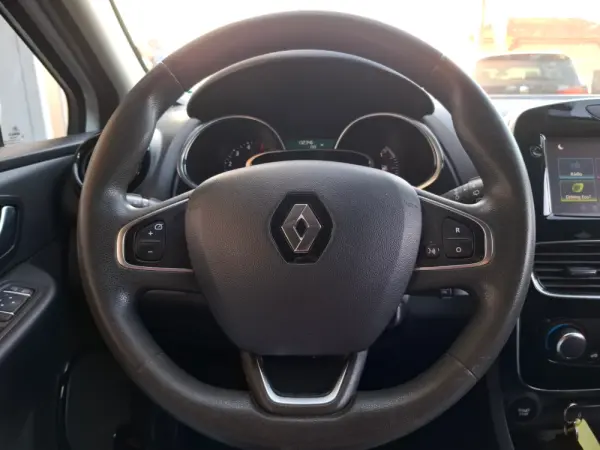 Renault Clio Sport Tourer dCi 75 Stop & Start Expression 15