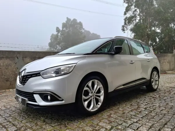 Renault Grand Scénic 1.5 dCi Dynamique S SS 1