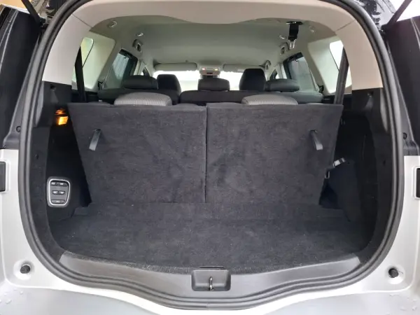 Renault Grand Scénic 1.5 dCi Dynamique S SS 9