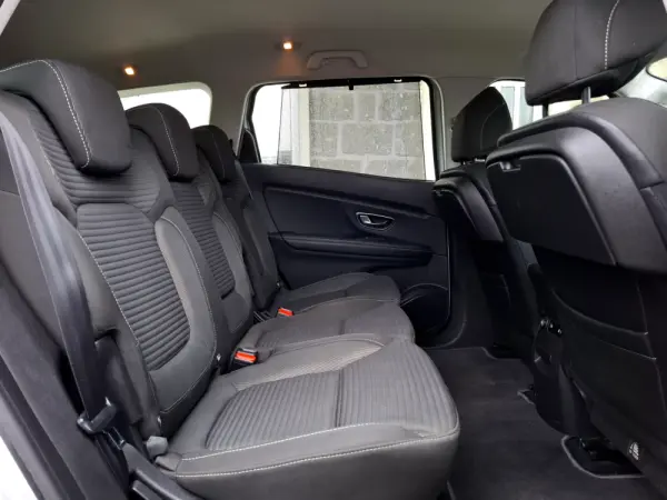 Renault Grand Scénic 1.5 dCi Dynamique S SS 11