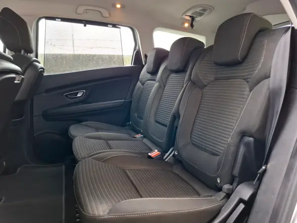 Renault Grand Scénic 1.5 dCi Dynamique S SS 18