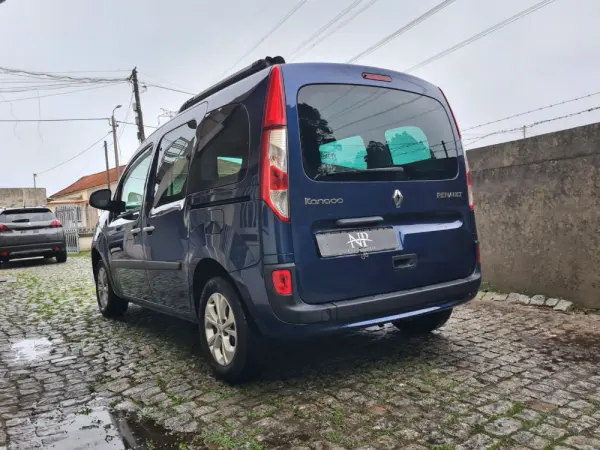 Renault Kangoo Outro 2