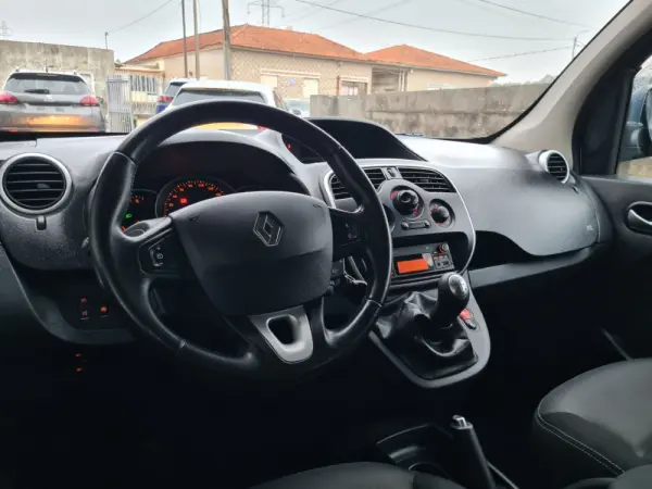 Renault Kangoo Outro 16
