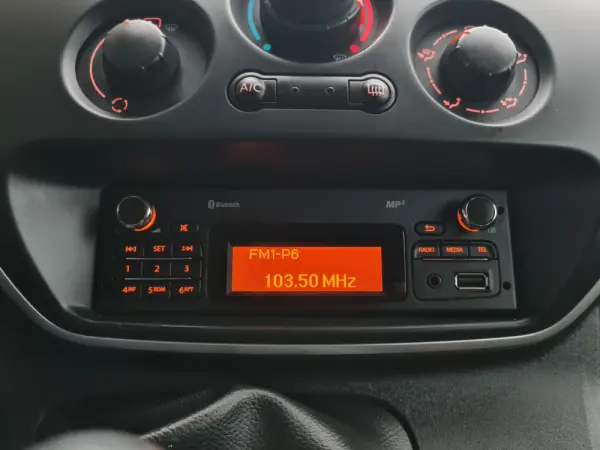 Renault Kangoo Outro 23