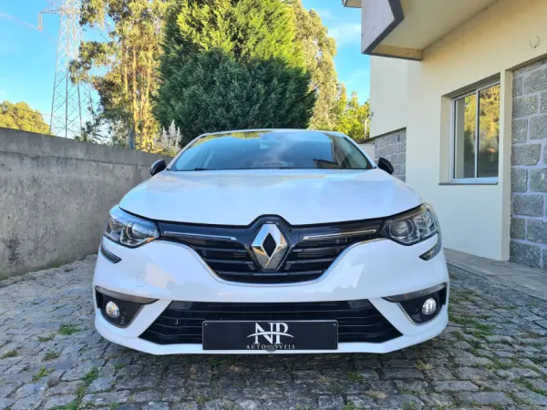 Renault Mégane BLUE dCi 115 LIMITED 6
