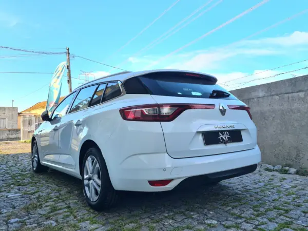 Renault Mégane Sport Tourer BLUE dCi 115 ZEN 2