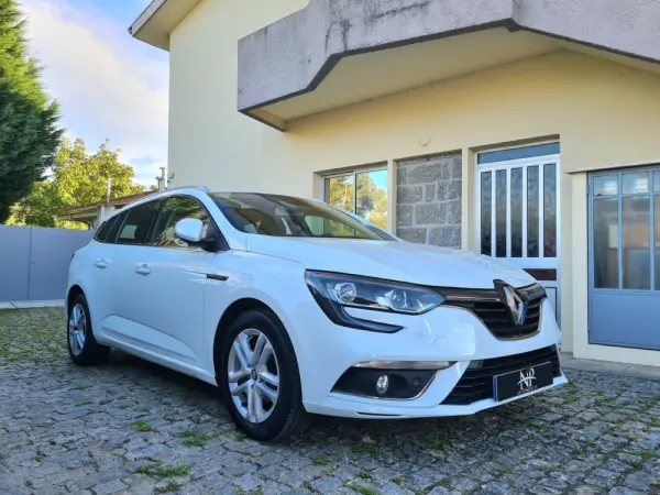 Renault Mégane Sport Tourer BLUE dCi 115 ZEN 5