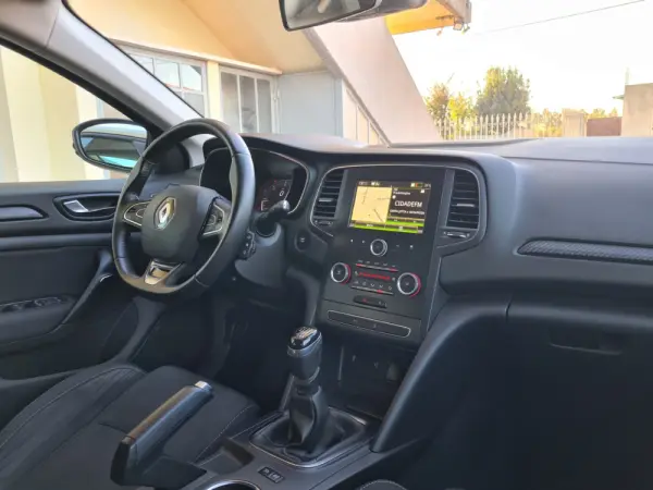 Renault Mégane Sport Tourer BLUE dCi 115 ZEN 15