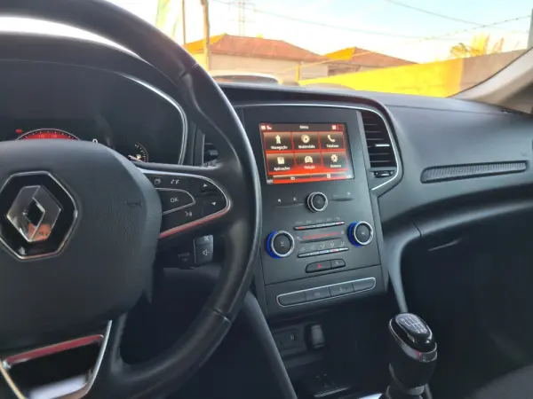 Renault Mégane Sport Tourer BLUE dCi 115 ZEN 21