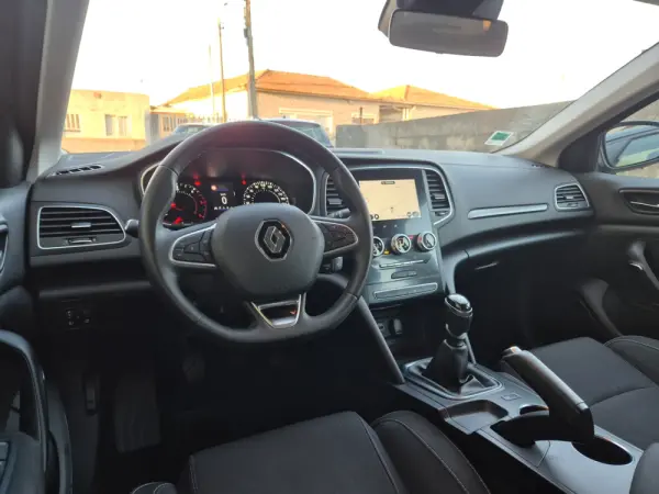 Renault Mégane Sport Tourer 1.5 Blue dCi Zen 15