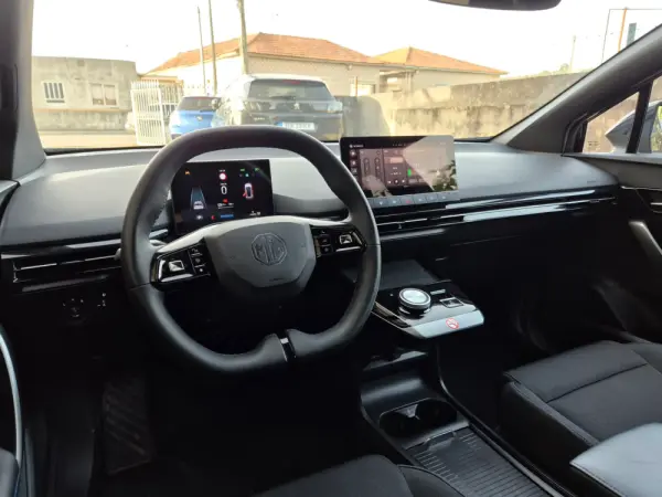 MG MG4 64 kWh Comfort 18