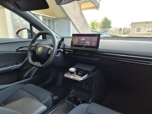 MG MG4 64 kWh Comfort 20